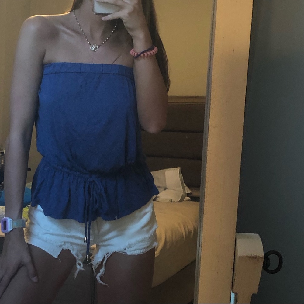 Strapless top